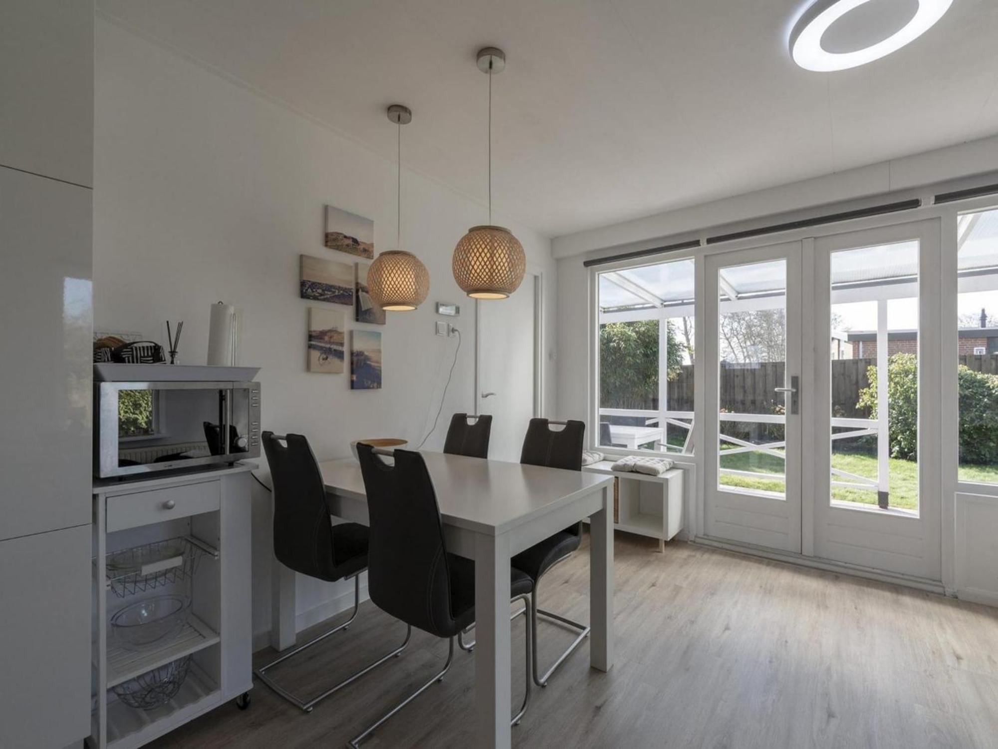 Modern Holiday Home With Large Garden Sint Maartensvlotbrug Exterior photo